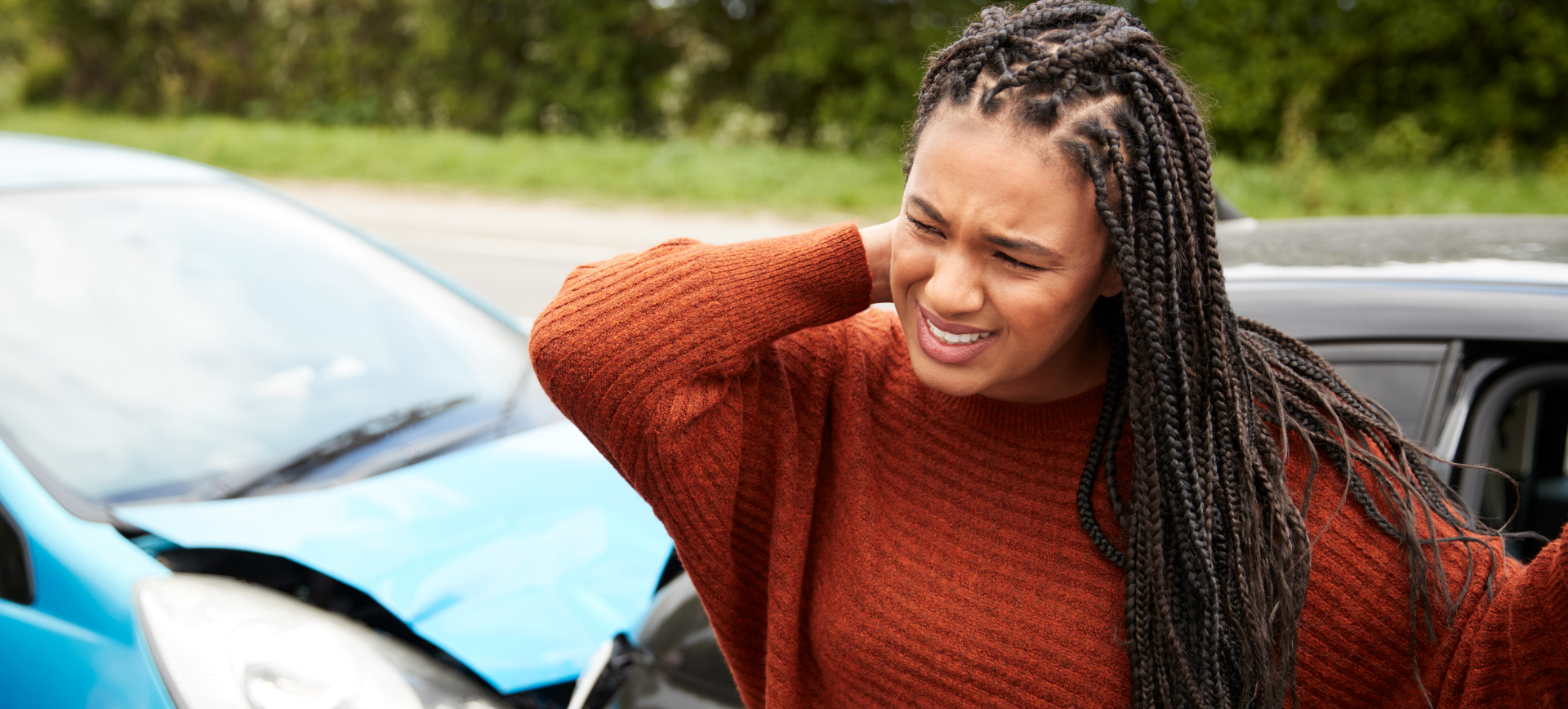 woman injury in car accident seeking a personal injury attorney